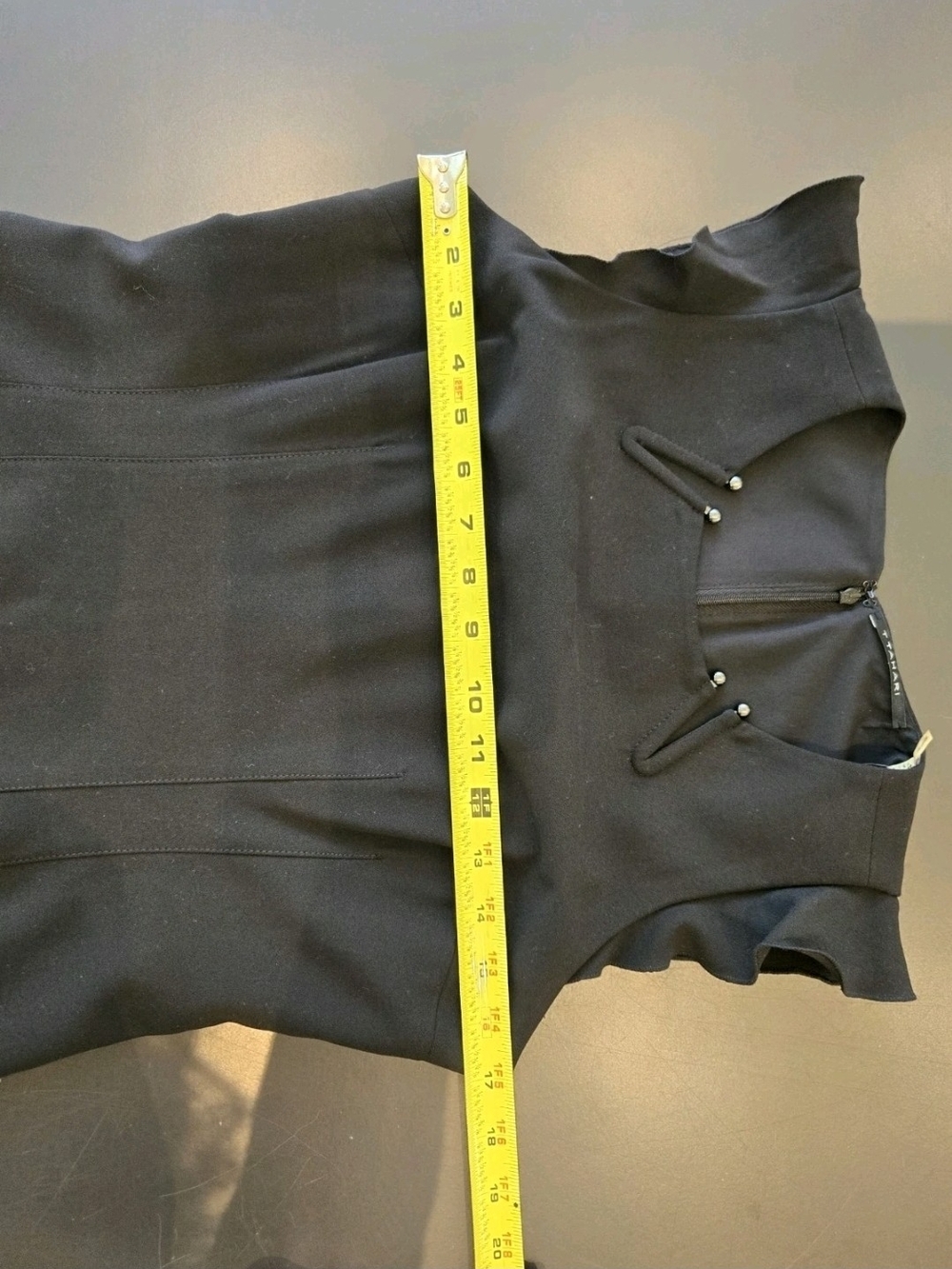 T Tahari Black Cap-Sleeve Sheath Dress - Picture 4 of 12